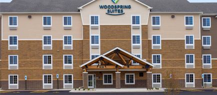 WoodSpring Suites Chicago Darien Exterior