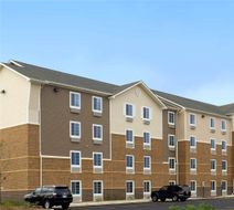 WoodSpring Suites Chicago Darien Exterior