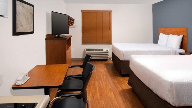 <b>WoodSpring Suites Chicago Darien Room</b>. Images powered by <a href="https://iceportal.shijigroup.com/" title="IcePortal" target="_blank">IcePortal</a>.