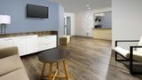 <b>WoodSpring Suites Chicago Darien Lobby</b>. Images powered by <a href="https://iceportal.shijigroup.com/" title="IcePortal" target="_blank">IcePortal</a>.