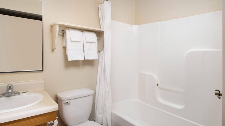 WoodSpring Suites Chicago Darien Room