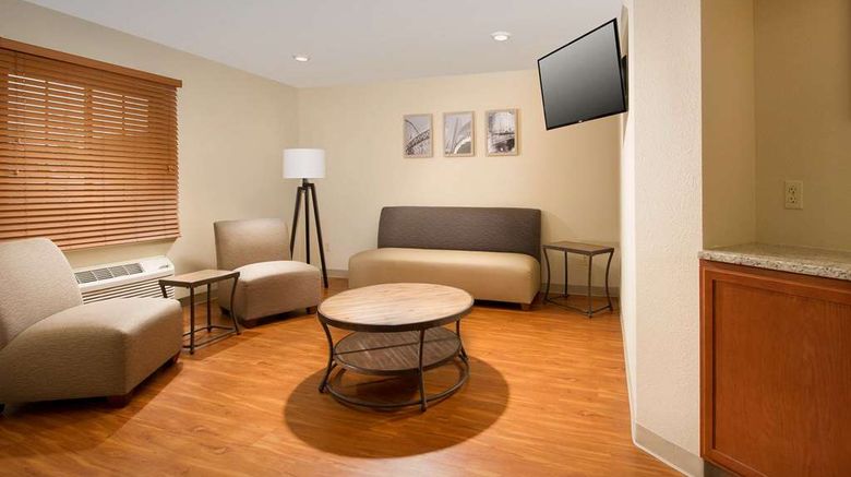 <b>WoodSpring Suites Chicago Romeoville Lobby</b>. Images powered by <a href="https://iceportal.shijigroup.com/" title="IcePortal" target="_blank">IcePortal</a>.