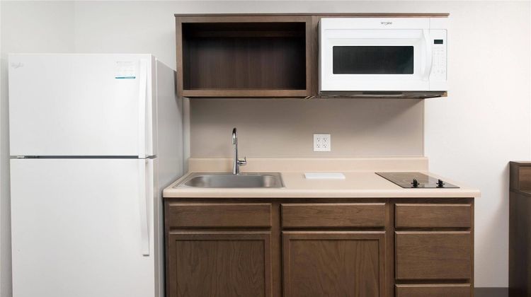 WoodSpring Suites Chicago/Tinley Park Room