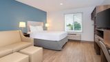 WoodSpring Suites Chicago/Carol Stream Room