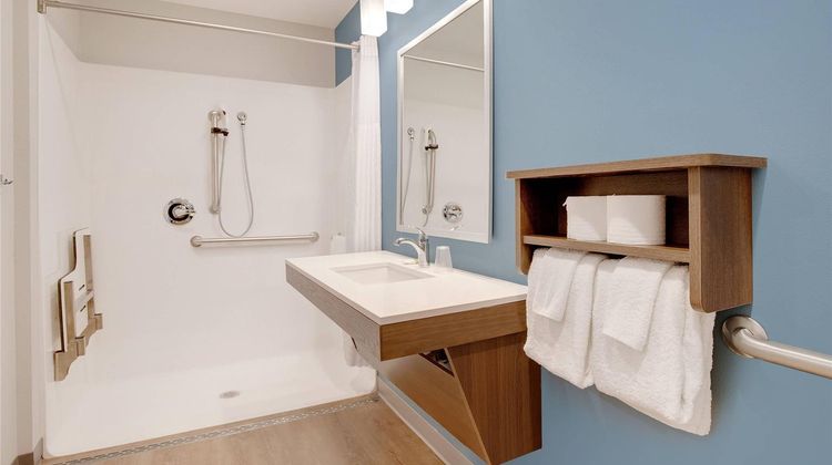 WoodSpring Suites Chicago/Carol Stream Room