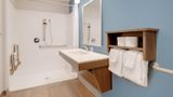 WoodSpring Suites Chicago/Carol Stream Room
