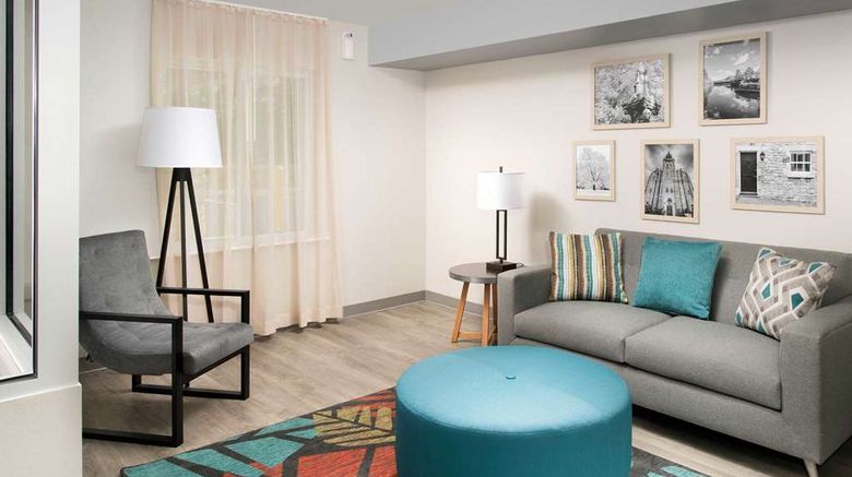 <b>WoodSpring Suites Albuquerque Lobby</b>. Images powered by <a href="https://iceportal.shijigroup.com/" title="IcePortal" target="_blank">IcePortal</a>.