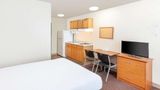 <b>WoodSpring Suites Sioux Falls Room</b>. Images powered by <a href="https://iceportal.shijigroup.com/" title="IcePortal" target="_blank">IcePortal</a>.