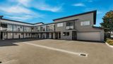 Quality Suites Amore Exterior