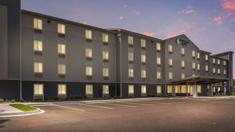 WoodSpring Suites Chicago Midway Exterior