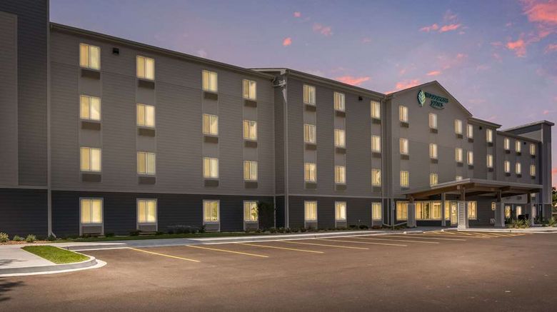 <b>WoodSpring Suites Chicago Midway Exterior</b>. Images powered by <a href="https://iceportal.shijigroup.com/" title="IcePortal" target="_blank">IcePortal</a>.