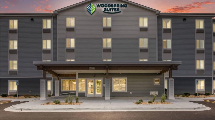 WoodSpring Suites Chicago Midway Exterior