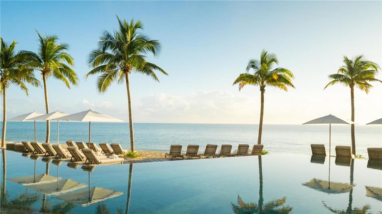 Waldorf Astoria Cancun Pool