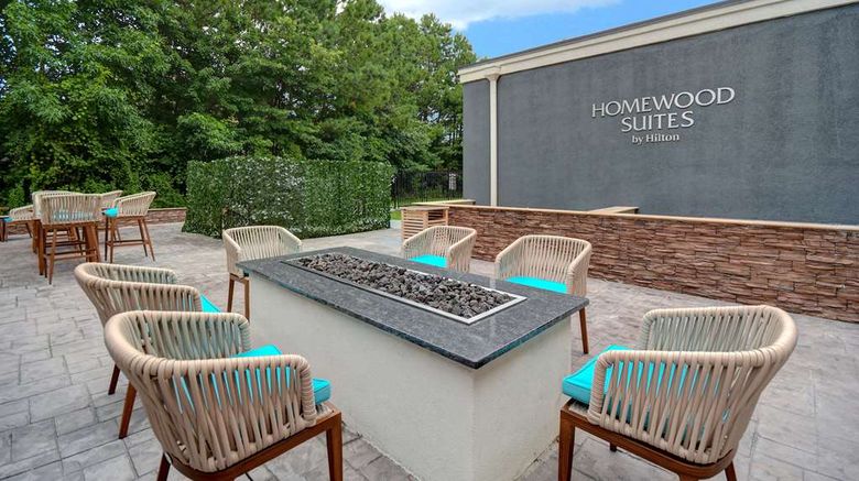 <b>Homewood Suites by Hilton Yorktown Exterior</b>. Images powered by <a href="https://iceportal.shijigroup.com/" title="IcePortal" target="_blank">IcePortal</a>.
