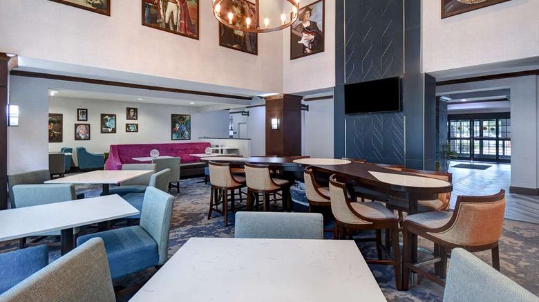 <b>Homewood Suites by Hilton Yorktown Lobby</b>. Images powered by <a href="https://iceportal.shijigroup.com/" title="IcePortal" target="_blank">IcePortal</a>.