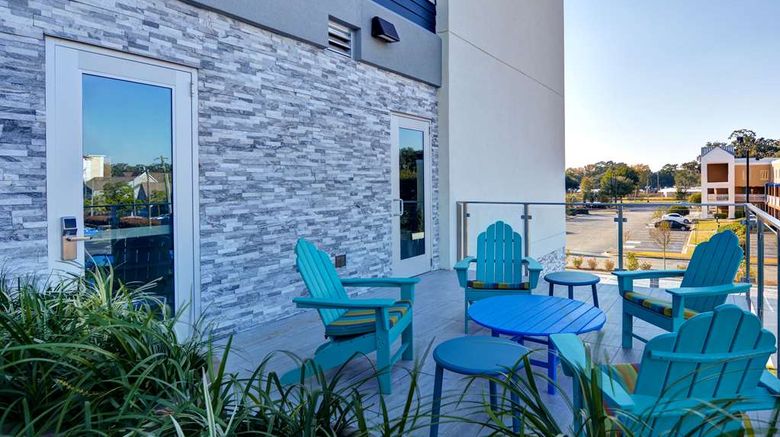 <b>Home2 Suites by Hilton Savannah Midtown Exterior</b>. Images powered by <a href="https://iceportal.shijigroup.com/" title="IcePortal" target="_blank">IcePortal</a>.
