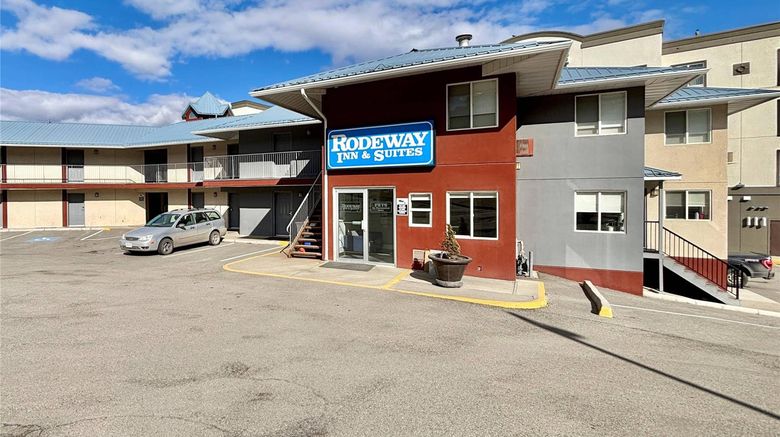 <b>Rodeway Inn & Suites Kamloops Exterior</b>. Images powered by <a href="https://iceportal.shijigroup.com/" title="IcePortal" target="_blank">IcePortal</a>.