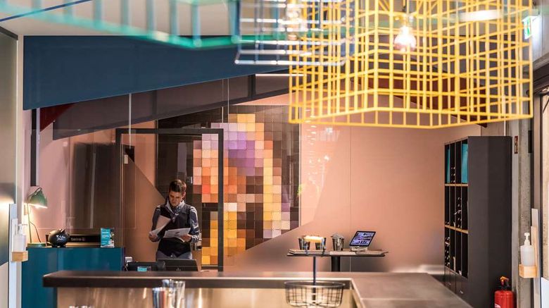 <b>Hotel Einsmehr Lobby</b>. Images powered by <a href="https://iceportal.shijigroup.com/" title="IcePortal" target="_blank">IcePortal</a>.