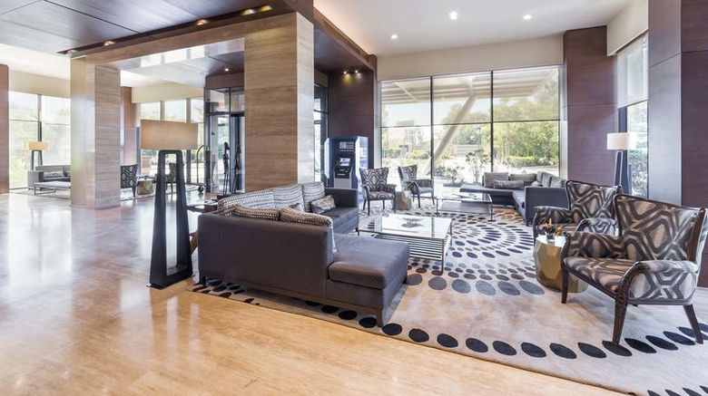 <b>Radisson Collection Hotel Bamako Lobby</b>. Images powered by <a href="https://iceportal.shijigroup.com/" title="IcePortal" target="_blank">IcePortal</a>.