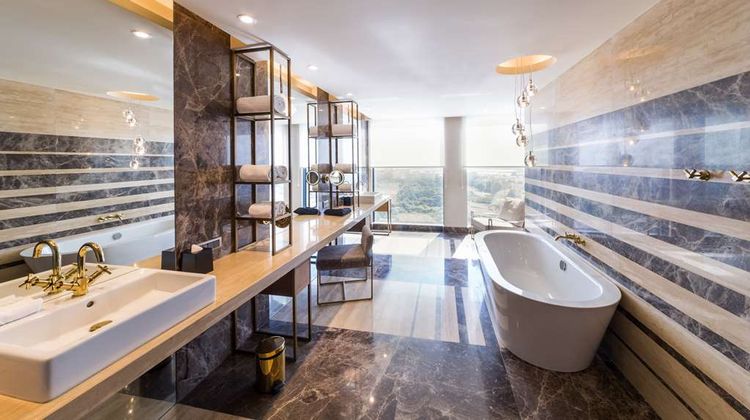 Radisson Collection Hotel Bamako Suite