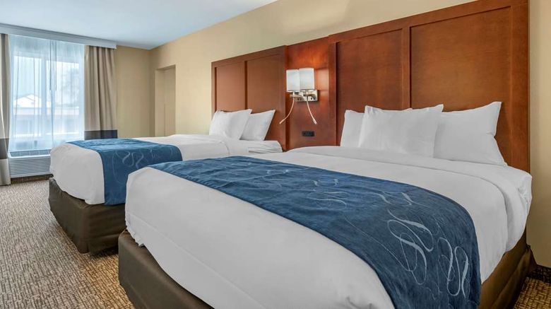 <b>Comfort Suites Daytona Beach Speedway Suite</b>. Images powered by <a href="https://iceportal.shijigroup.com/" title="IcePortal" target="_blank">IcePortal</a>.