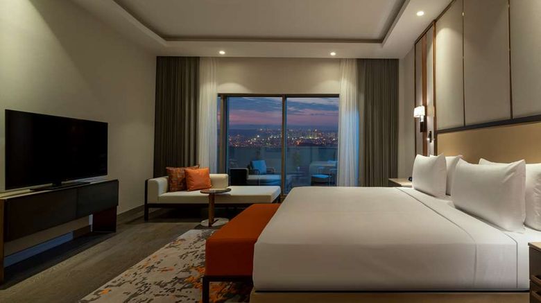 <b>Hilton Mall of Istanbul Room</b>. Images powered by <a href="https://iceportal.shijigroup.com/" title="IcePortal" target="_blank">IcePortal</a>.