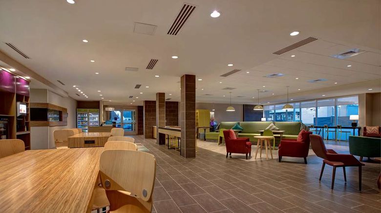 <b>Home2 Suites by Hilton Lexington Hamburg Restaurant</b>. Images powered by <a href="https://iceportal.shijigroup.com/" title="IcePortal" target="_blank">IcePortal</a>.