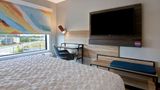 Tru by Hilton Manassas Room