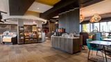 Tru by Hilton Manassas Lobby