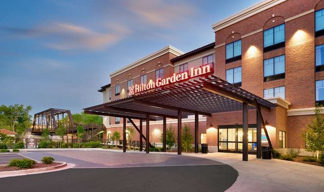 Hilton Garden Inn Prescott Downtown Exterior