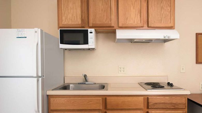 <b>WoodSpring Suites Kansas City Lenexa Room</b>. Images powered by <a href="https://iceportal.shijigroup.com/" title="IcePortal" target="_blank">IcePortal</a>.