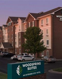 WoodSpring Suites Kansas City Lenexa