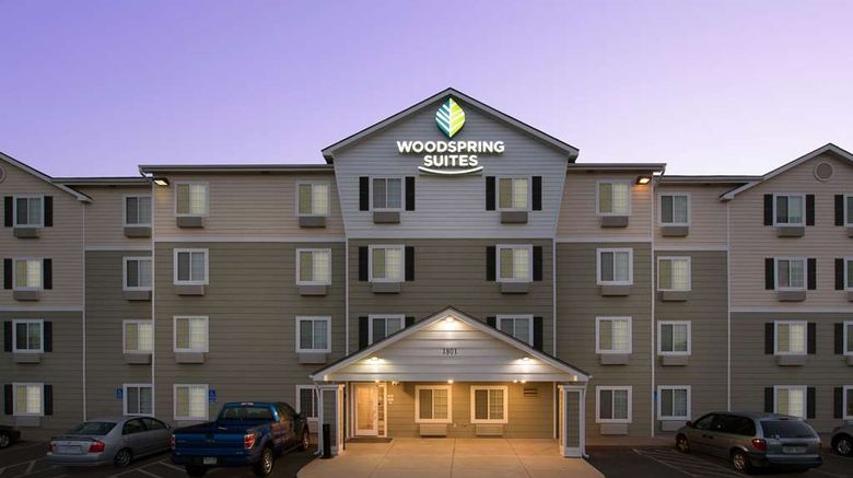 <b>WoodSpring Suites Topeka Exterior</b>. Images powered by <a href="https://iceportal.shijigroup.com/" title="IcePortal" target="_blank">IcePortal</a>.