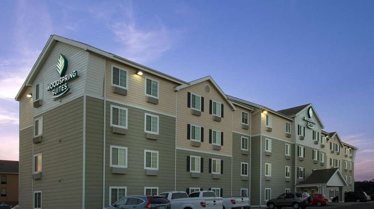 WoodSpring Suites Junction City Exterior