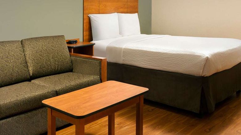 <b>WoodSpring Suites Louisville Jeffersonto Room</b>. Images powered by <a href="https://iceportal.shijigroup.com/" title="IcePortal" target="_blank">IcePortal</a>.