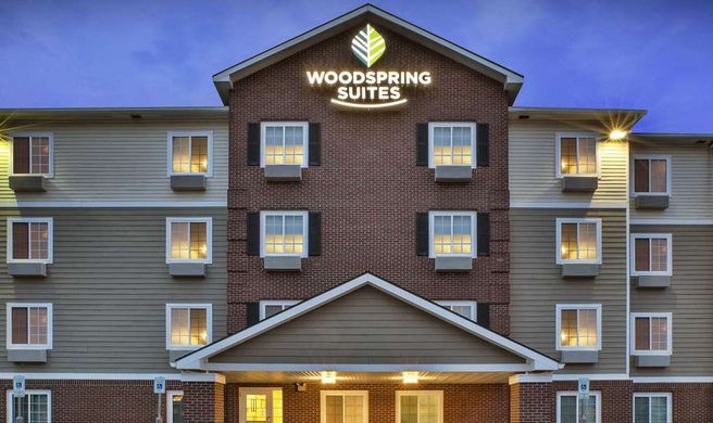 WoodSpring Suites Grand Rapids Holland Exterior