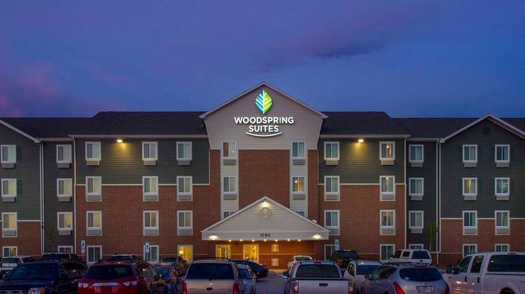 WoodSpring Suites Fargo Exterior