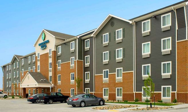 WoodSpring Suites Fargo Exterior