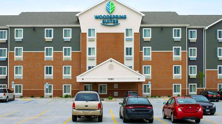 WoodSpring Suites Fargo Exterior