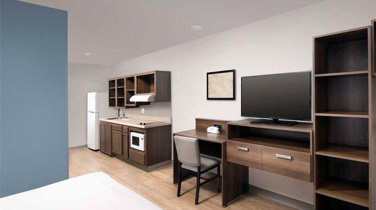 Suburban Studios Watford City Room