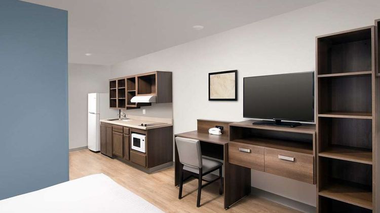 WoodSpring Suites Williston Room