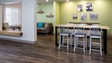 WoodSpring Suites Williston Lobby