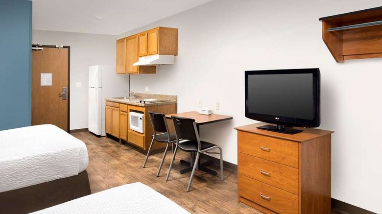 <b>WoodSpring Suites Allentown Bethlehem Room</b>. Images powered by <a href="https://iceportal.shijigroup.com/" title="IcePortal" target="_blank">IcePortal</a>.