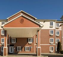 WoodSpring Suites Allentown Bethlehem Exterior
