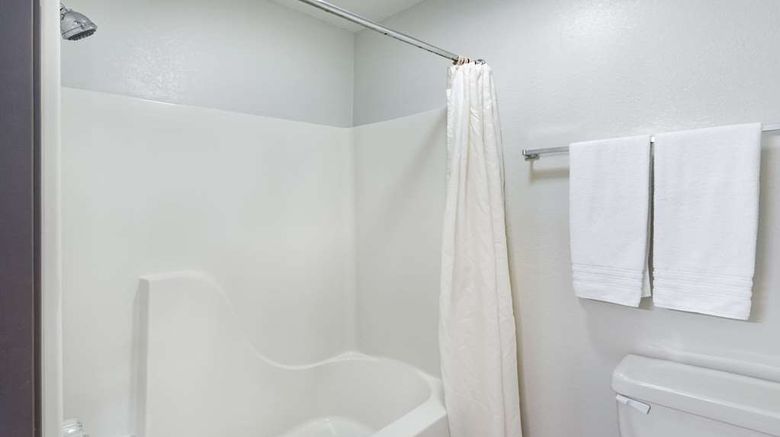 <b>Super 8 by Wyndham Kinder Room</b>. Images powered by <a href="https://iceportal.shijigroup.com/" title="IcePortal" target="_blank">IcePortal</a>.