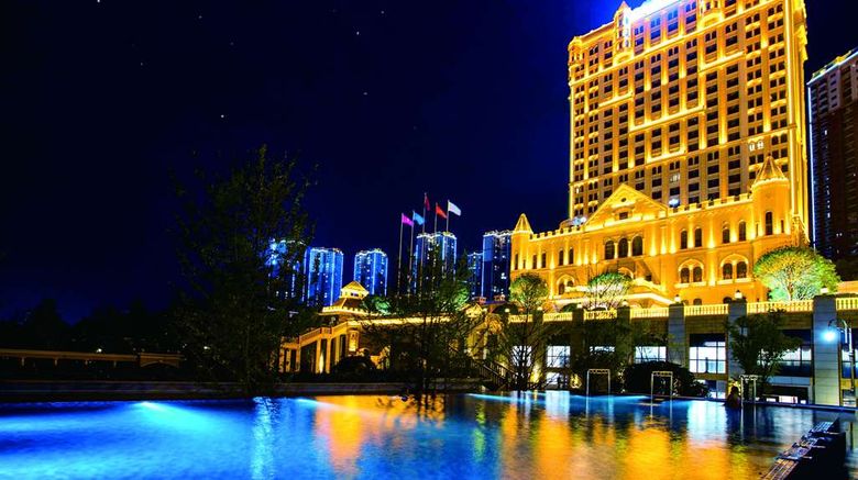 <b>Wyndham Grand Kunming East Exterior</b>. Images powered by <a href="https://iceportal.shijigroup.com/" title="IcePortal" target="_blank">IcePortal</a>.
