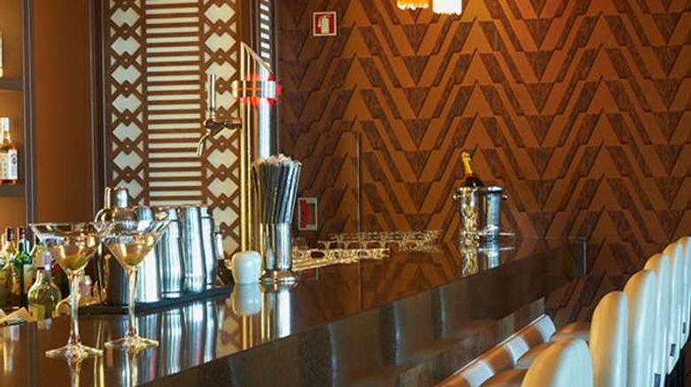 <b>Real Marina Residences Restaurant</b>. Images powered by <a href="https://iceportal.shijigroup.com/" title="IcePortal" target="_blank">IcePortal</a>.