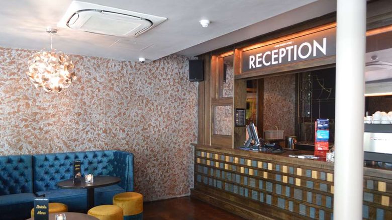 <b>The Lord Street Hotel, BW Signature Coll Lobby</b>. Images powered by <a href="https://iceportal.shijigroup.com/" title="IcePortal" target="_blank">IcePortal</a>.