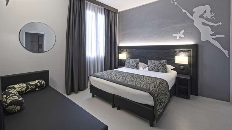 <b>Hotel Villa delle Fate BW Signature Coll Suite</b>. Images powered by <a href="https://iceportal.shijigroup.com/" title="IcePortal" target="_blank">IcePortal</a>.