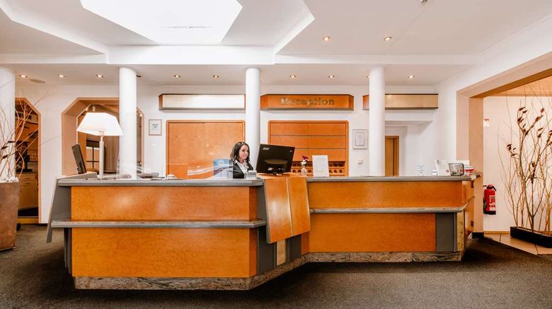 <b>Hotel Empfingerhof-Sure Hotel Coll by BW Lobby</b>. Images powered by <a href="https://iceportal.shijigroup.com/" title="IcePortal" target="_blank">IcePortal</a>.